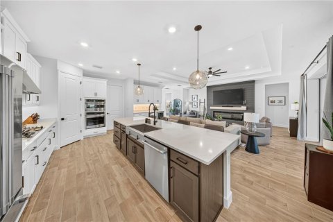 Villa ou maison à vendre à Wesley Chapel, Floride: 5 chambres, 321.53 m2 № 2313301 - photo 11