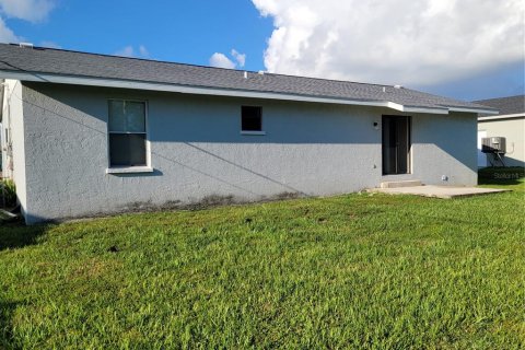 House in Englewood, Florida 3 bedrooms, 102.84 sq.m. № 1855820 - photo 19