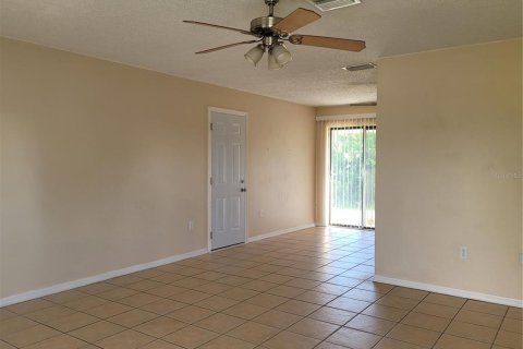 House in Englewood, Florida 3 bedrooms, 102.84 sq.m. № 1855820 - photo 2
