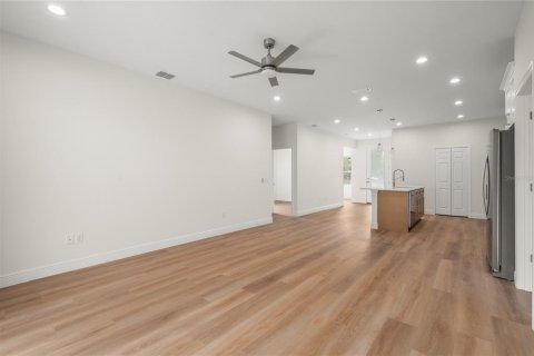 Casa en venta en Osteen, Florida, 3 dormitorios, 137.77 m2 № 2215132 - foto 14