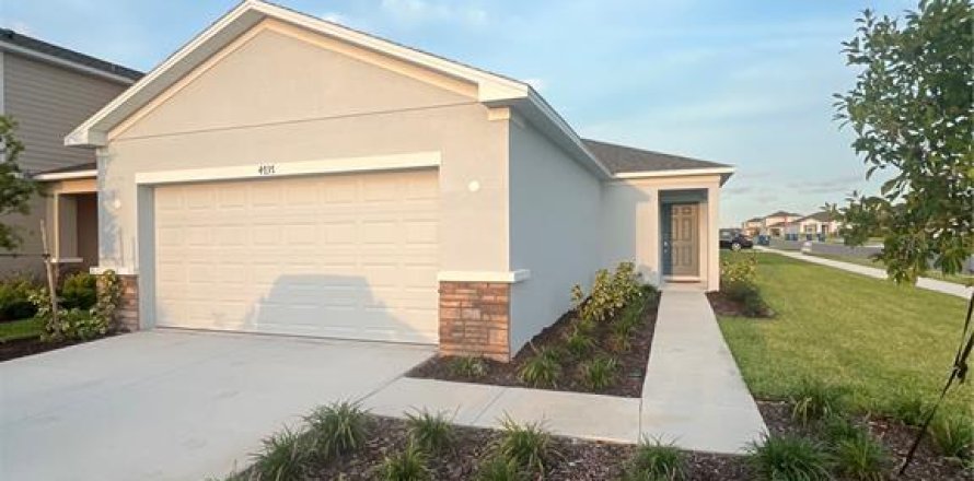 Villa ou maison à Haines City, Floride 3 chambres, 135.36 m2 № 2430840