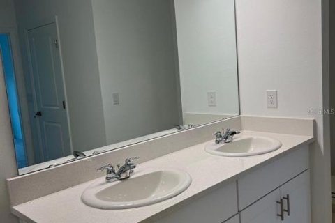 Villa ou maison à louer à Haines City, Floride: 3 chambres, 135.36 m2 № 2430840 - photo 15