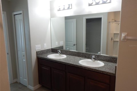 House in Riverview, Florida 4 bedrooms, 238.94 sq.m. № 1767131 - photo 13