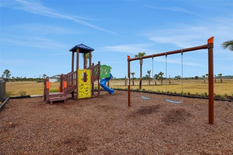 Casa en venta en Punta Gorda, Florida, 4 dormitorios, 195.37 m2 № 2381161 - foto 13