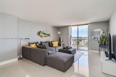 Copropriété à vendre à Hollywood, Floride: 2 chambres, 119.57 m2 № 2002541 - photo 3