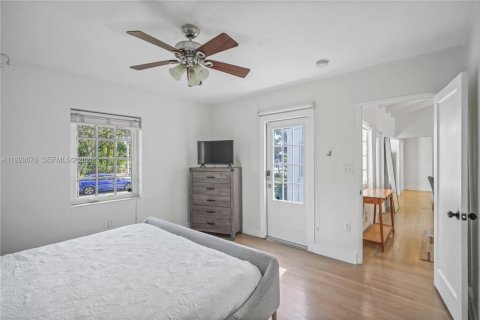 Купить виллу или дом в Майами-Шорс, Флорида 3 спальни, 140.75м2, № 1986970 - фото 10