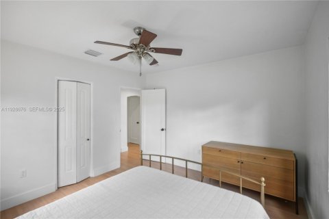 Купить виллу или дом в Майами-Шорс, Флорида 3 спальни, 140.75м2, № 1986970 - фото 17