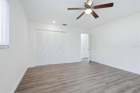 Villa ou maison à vendre à Port Charlotte, Floride: 2 chambres, 106.84 m2 № 2396724 - photo 21