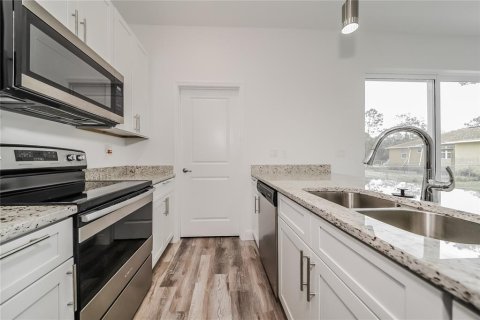 Villa ou maison à vendre à North Port, Floride: 3 chambres, 117.15 m2 № 1909259 - photo 6