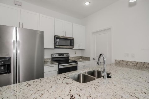 Villa ou maison à vendre à North Port, Floride: 3 chambres, 117.15 m2 № 1909259 - photo 5