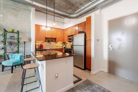 Copropriété à vendre à Miami, Floride: 1 chambre, 66.43 m2 № 2047491 - photo 14