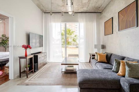 Condo à Miami, Floride, 1 chambre  № 2047491