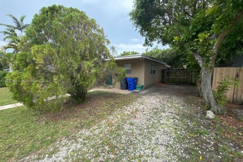 House in Hollywood, Florida 3 bedrooms, 96.9 sq.m. № 1823735 - photo 18