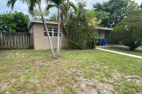 House in Hollywood, Florida 3 bedrooms, 96.9 sq.m. № 1823735 - photo 17