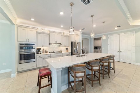 House in Ocala, Florida 3 bedrooms, 261.43 sq.m. № 1870655 - photo 8