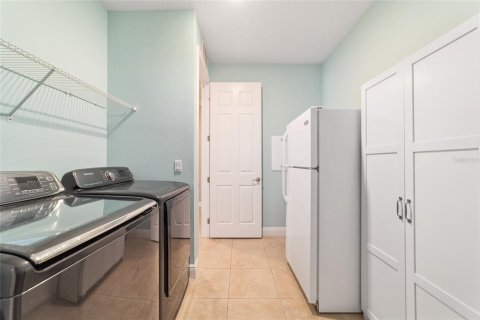 House in Ocala, Florida 3 bedrooms, 261.43 sq.m. № 1870655 - photo 21