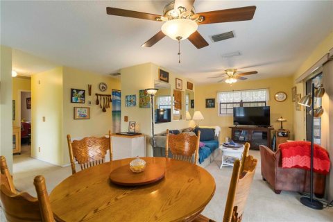 House in Port Charlotte, Florida 3 bedrooms, 82.5 sq.m. № 1761529 - photo 15