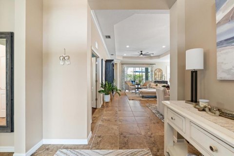 House in Bradenton, Florida 2 bedrooms, 173.08 sq.m. № 1679983 - photo 2