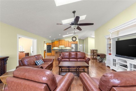 House in Ocala, Florida 2 bedrooms, 254.55 sq.m. № 1608157 - photo 21