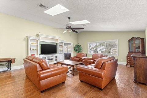House in Ocala, Florida 2 bedrooms, 254.55 sq.m. № 1608157 - photo 19