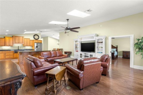 House in Ocala, Florida 2 bedrooms, 254.55 sq.m. № 1608157 - photo 22
