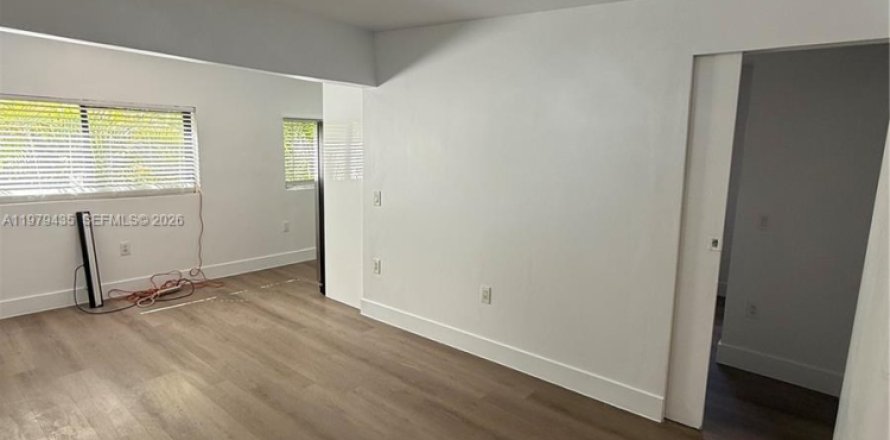 Apartamento en Miami, Florida 2 dormitorios № 2079855