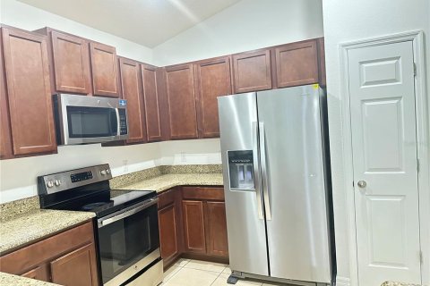 House in Groveland, Florida 4 bedrooms, 179.49 sq.m. № 2202606 - photo 5