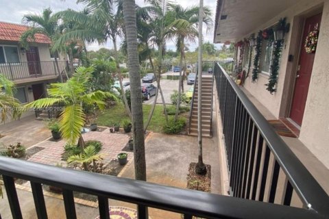Condominio en venta en Wilton Manors, Florida, 2 dormitorios, 73.21 m2 № 2028760 - foto 16