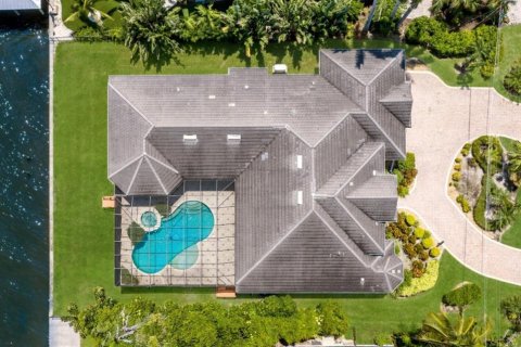 Villa ou maison à vendre à Bradenton, Floride: 4 chambres, 351.08 m2 № 2308311 - photo 3