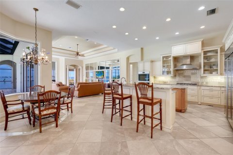 Villa ou maison à vendre à Bradenton, Floride: 4 chambres, 351.08 m2 № 2308311 - photo 14