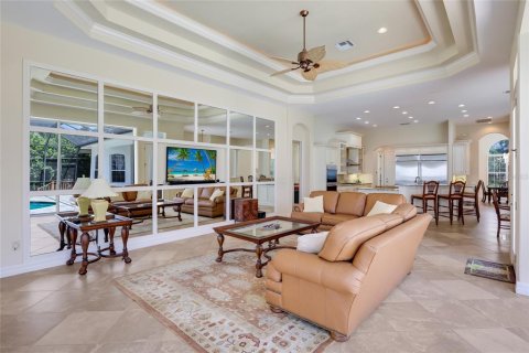 Villa ou maison à vendre à Bradenton, Floride: 4 chambres, 351.08 m2 № 2308311 - photo 24
