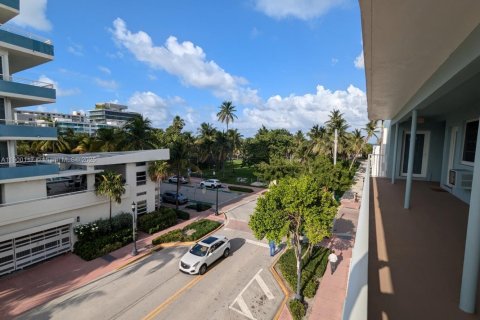 Copropriété à louer à Miami Beach, Floride: 37.16 m2 № 1952798 - photo 9
