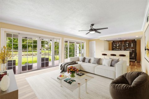 House in Weston, Florida 4 bedrooms, 231.05 sq.m. № 1896183 - photo 11