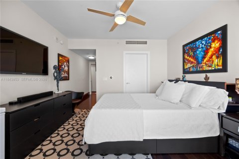 Condo in Sunny Isles Beach, Florida, 3 bedrooms № 2089881 - photo 28
