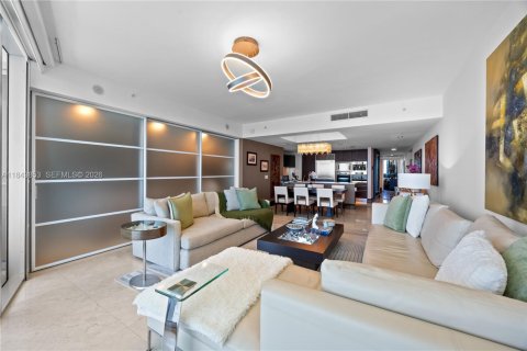 Condo in Sunny Isles Beach, Florida, 3 bedrooms № 2089881 - photo 7
