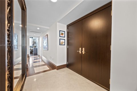 Condo in Sunny Isles Beach, Florida, 3 bedrooms № 2089881 - photo 5
