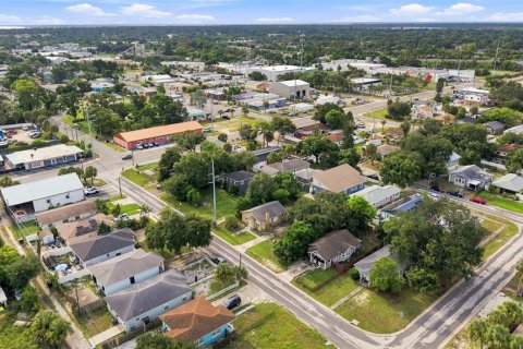 House in Saint Petersburg, Florida 1 bedroom, 115.11 sq.m. № 2324331 - photo 3