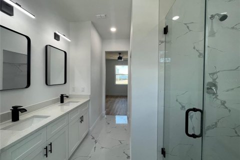 Touwnhouse à vendre à Tampa, Floride: 3 chambres, 139.95 m2 № 2149497 - photo 6