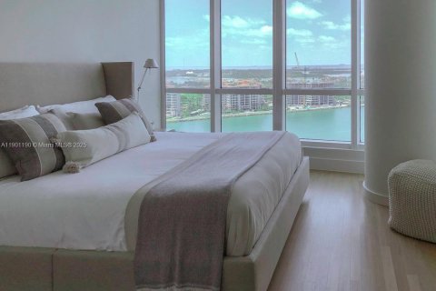 Снять в аренду кондоминиум в Майами-Бич, Флорида 2 спальни, 147.81м2, № 1963529 - фото 10