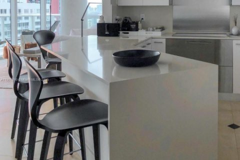 Снять в аренду кондоминиум в Майами-Бич, Флорида 2 спальни, 147.81м2, № 1963529 - фото 7