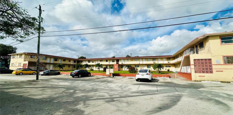 Кондоминиум с 1 спальней в Майами, Флорида № 1997165