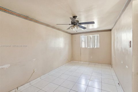 Casa en venta en Miami, Florida, 3 dormitorios, 121.52 m2 № 2429990 - foto 11