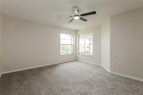 House in New Port Richey, Florida 2 bedrooms, 106.09 sq.m. № 1916568 - photo 12