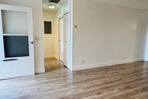 Copropriété à louer à West Palm Beach, Floride: 1 chambre, 56.76 m2 № 2271249 - photo 9