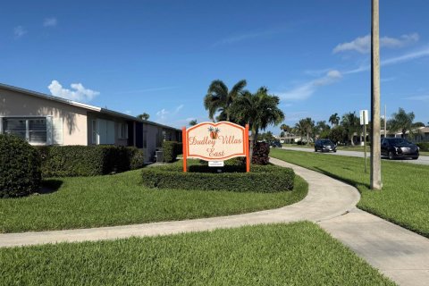 Condo à West Palm Beach, Floride, 1 chambre  № 2271249