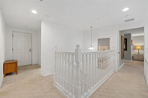 Condominio en venta en Sarasota, Florida, 1 dormitorio, 156.45 m2 № 2094219 - foto 18