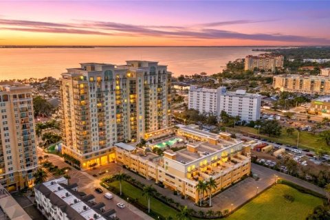 Condominio en venta en Sarasota, Florida, 1 dormitorio, 156.45 m2 № 2094219 - foto 24