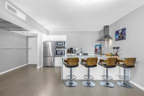 Copropriété à louer à Sunny Isles Beach, Floride: 2 chambres, 142.79 m2 № 2084519 - photo 7