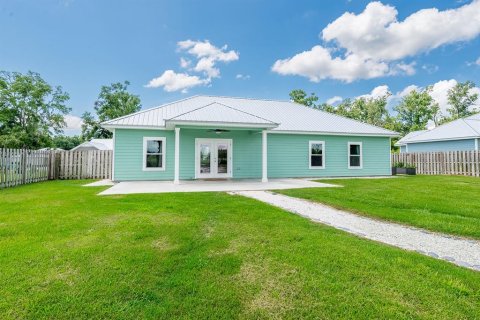 Villa ou maison à vendre à Trenton, Floride: 3 chambres, 151.99 m2 № 1819616 - photo 8