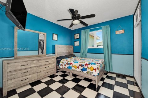 Casa en venta en Pembroke Pines, Florida, 3 dormitorios, 118.54 m2 № 2261588 - foto 22